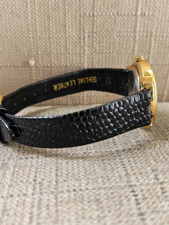 Vintage Koji Women Wristwatch Gold Tone Case Black Genuine Leather Strap Watch main image 10